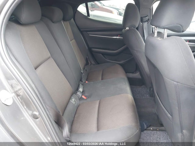 JM1BPAK75K1127098 Mazda Mazda3 Gx
