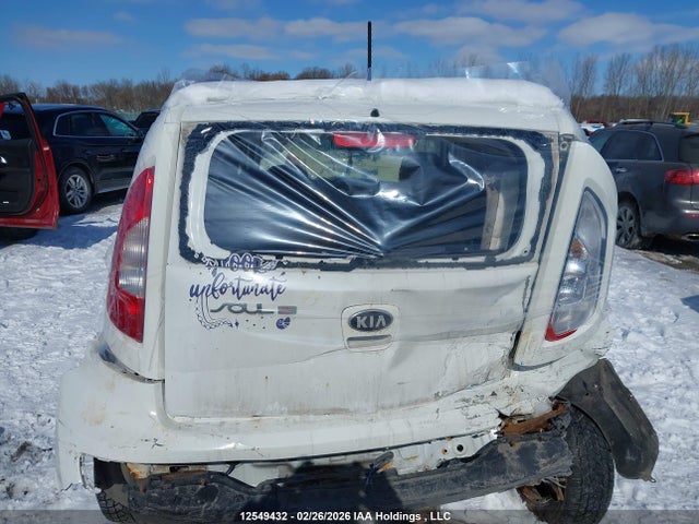 12549432 :رقم المزاد ، KNDJT2A65D7490197 vin ، 2013 Kia Soul +/!/sport مزاد بيع