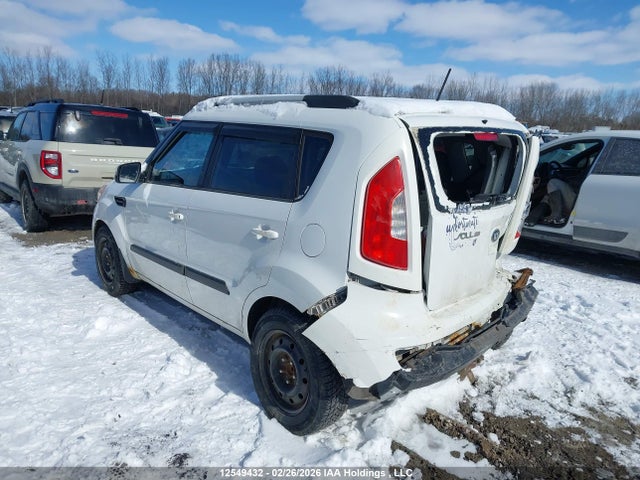 12549432 :رقم المزاد ، KNDJT2A65D7490197 vin ، 2013 Kia Soul +/!/sport مزاد بيع