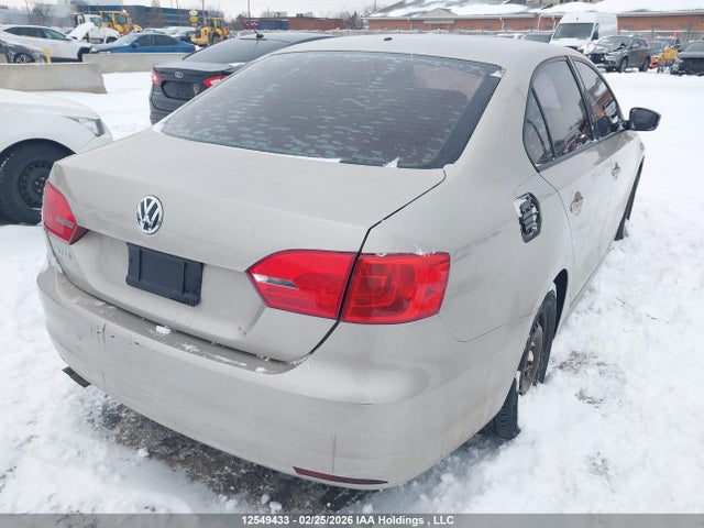 3VW2K7AJ9EM207085 Volkswagen JETTA S