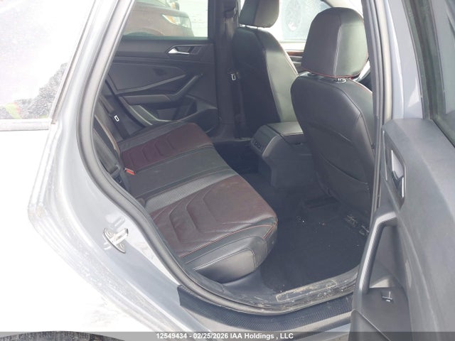 3VW2T7BU4NM029365 Volkswagen JETTA GLI