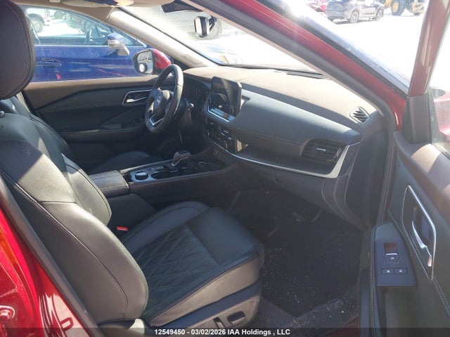 JN8BT3DD9PW320525 Nissan Rogue Platinum