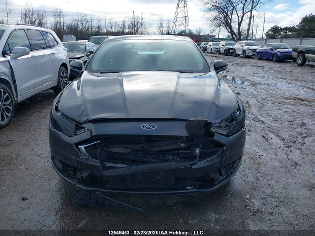 3FA6P0H7XHR327305 Ford FUSION SE