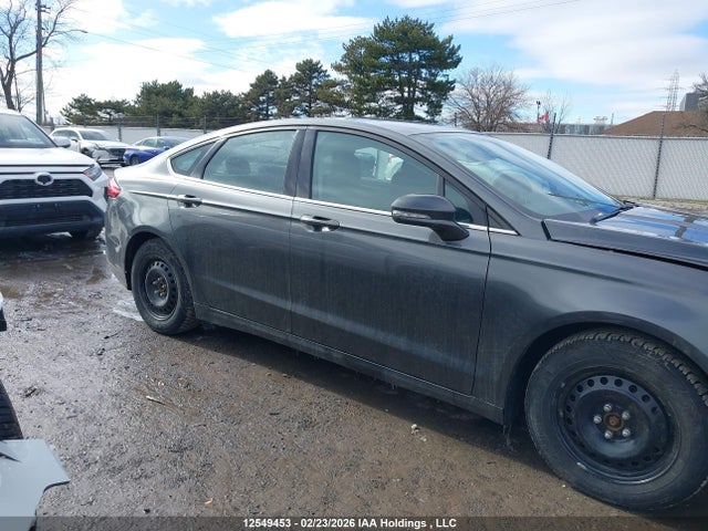 3FA6P0H7XHR327305 Ford FUSION SE