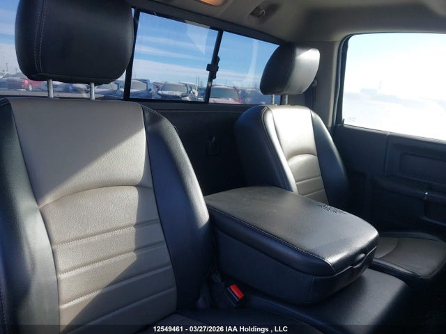 12549461 :رقم المزاد ، 3D7JB1ET1BG624174 vin ، 2011 Ram Ram 1500 St مزاد بيع