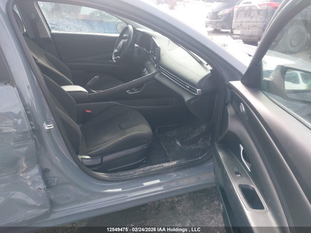 KMHLM4AG1PU422460 Hyundai ELANTRA SEL