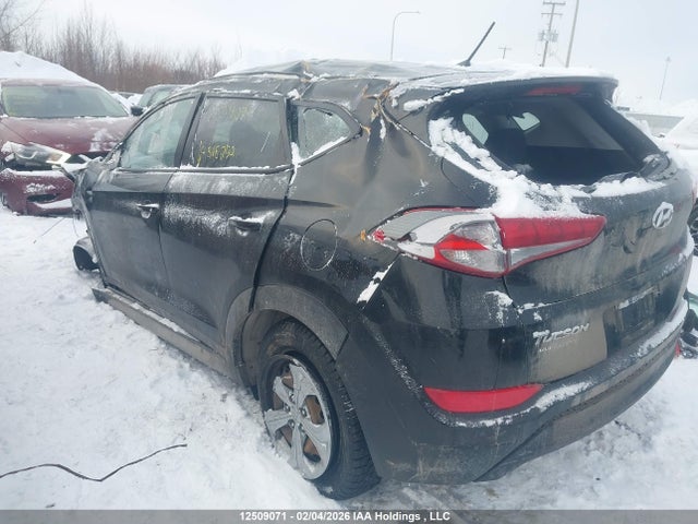 KM8J23A47JU818252 Hyundai TUCSON SE