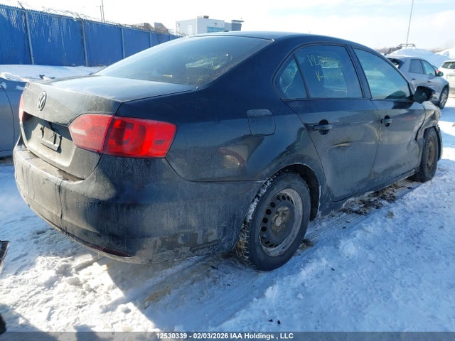 3VW2K7AJ9EM413362 Volkswagen Jetta 2.0l Trendline+