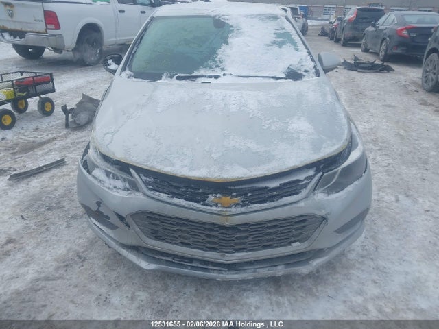 1G1BE5SM3J7114583 Chevrolet Cruze Lt Auto