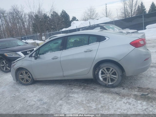1G1BE5SM3J7114583 Chevrolet Cruze Lt Auto