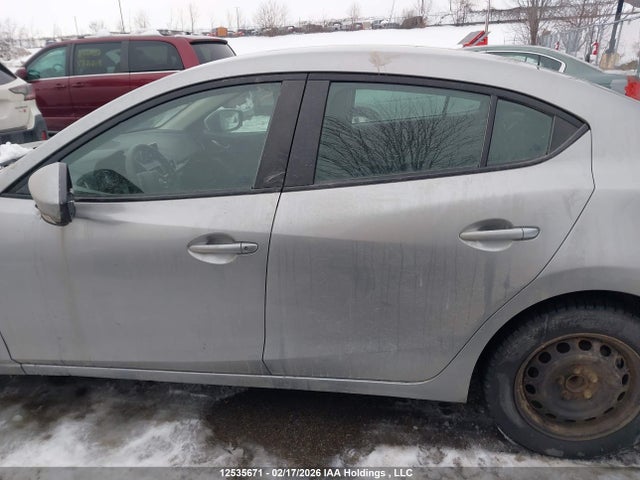 3MZBM1U78FM133585 Mazda Mazda3 Gx