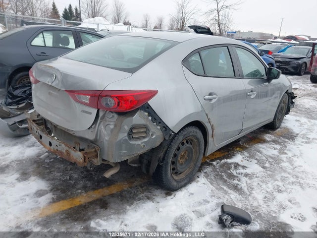 3MZBM1U78FM133585 Mazda Mazda3 Gx