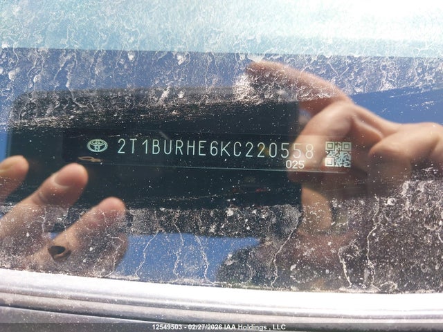 2T1BURHE6KC220558 Toyota COROLLA LE