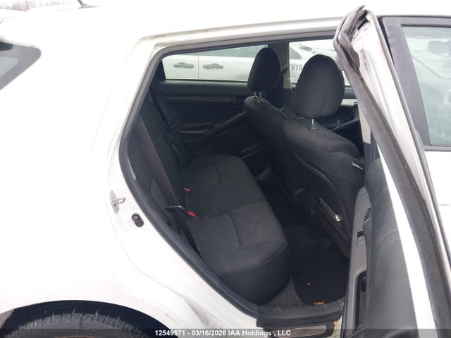 2013 Toyota Matrix მანქანა იყიდება აუქციონზე, vin: 2T1KU4EE1DC979273, აუქციონის ნომერი: 12549571