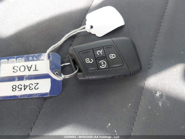 Volkswagen TAOS SE 2023 3VVEX7B23PM379920 Image 11