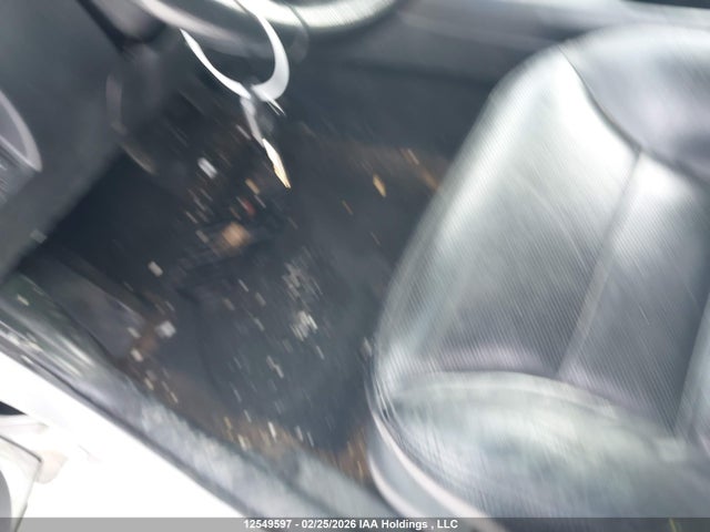 12549597 :رقم المزاد ، 1FMCU94145KA38489 vin ، 2005 Ford Escape Limited مزاد بيع