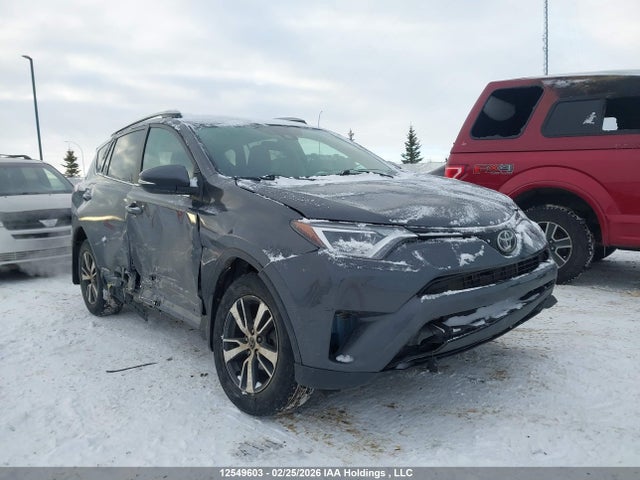 Продажа на аукционе авто 2018 Toyota Rav4 Le, vin: 2T3BFREV9JW756651, номер лота: 12549603