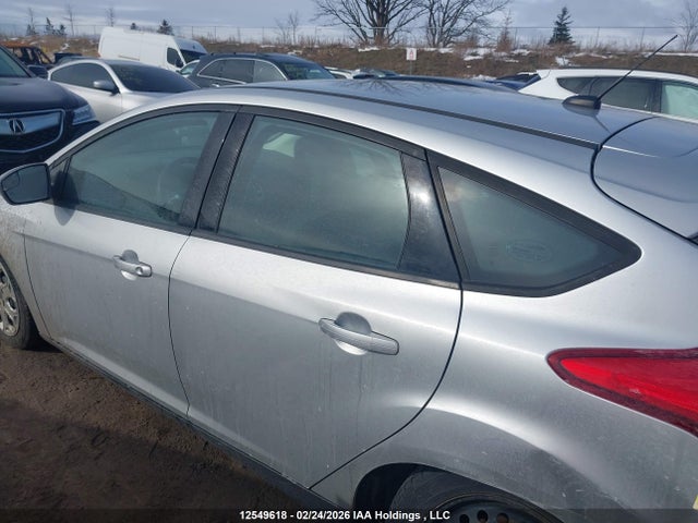 1FADP3K28EL394338 Ford FOCUS SE