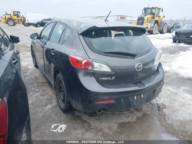 12549633 :رقم المزاد ، JM1BL1L58B1360465 vin ، 2011 Mazda Mazda3 Gs مزاد بيع