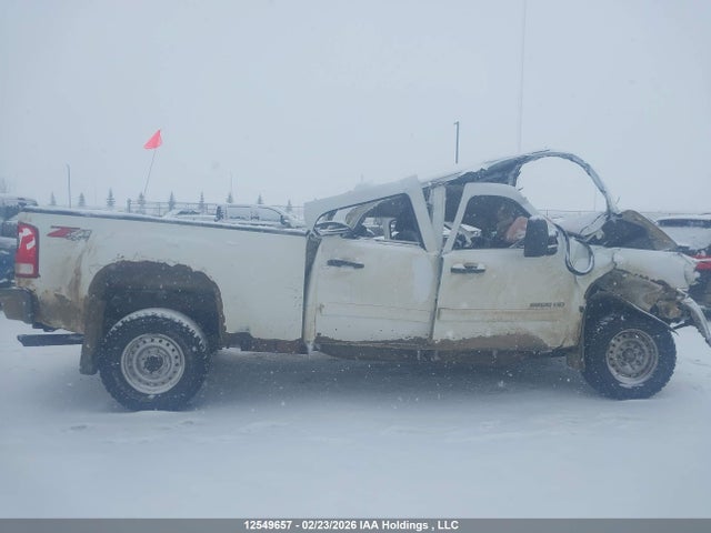 1GT120CG5EF172519 GMC Sierra K2500 Sle