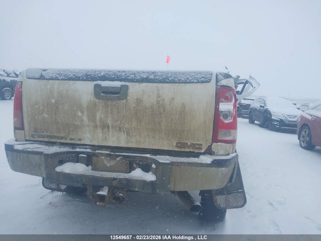 1GT120CG5EF172519 GMC Sierra K2500 Sle