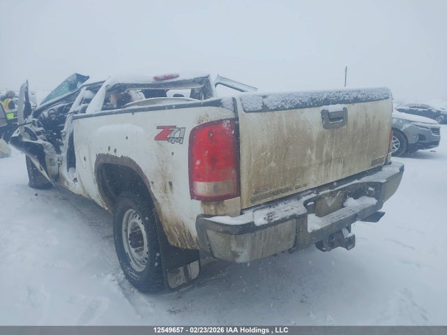 1GT120CG5EF172519 GMC Sierra K2500 Sle