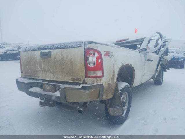 1GT120CG5EF172519 GMC Sierra K2500 Sle