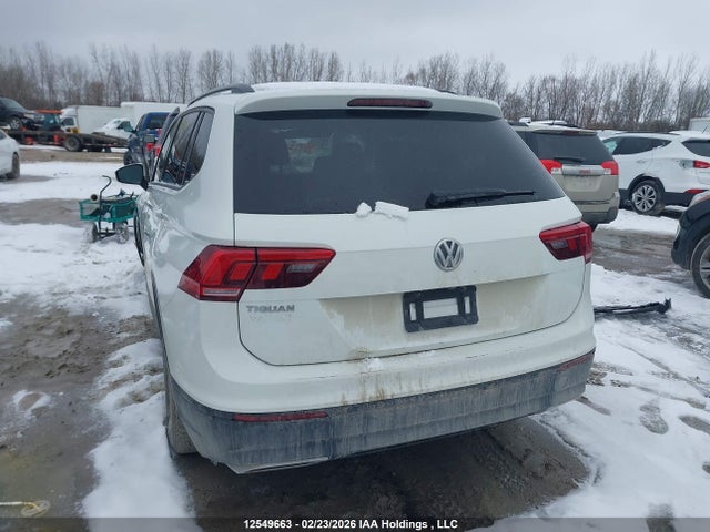 12549663 :رقم المزاد ، 3VV0B7AX1KM014358 vin ، 2019 Volkswagen Tiguan S مزاد بيع