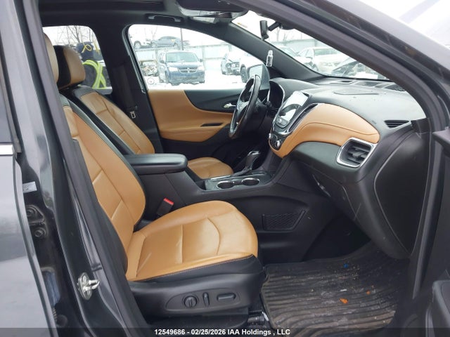 2GNAXWEX8J6312799 Chevrolet Equinox Premier