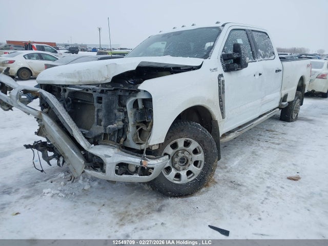 Продаж на аукціоні авто 2023 Ford F-350 Xlt, vin: 1FT8W3BT8PEC52747, номер лоту: 12549709