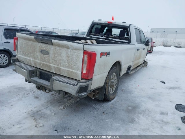Продаж на аукціоні авто 2023 Ford F-350 Xlt, vin: 1FT8W3BT8PEC52747, номер лоту: 12549709