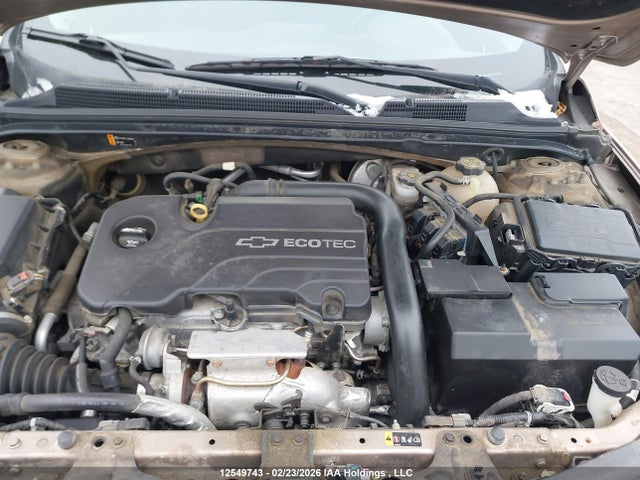 1G1ZD5ST1JF148293 Chevrolet MALIBU LT