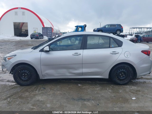 3KPA24AB1JE047195 KIA RIO LX/S