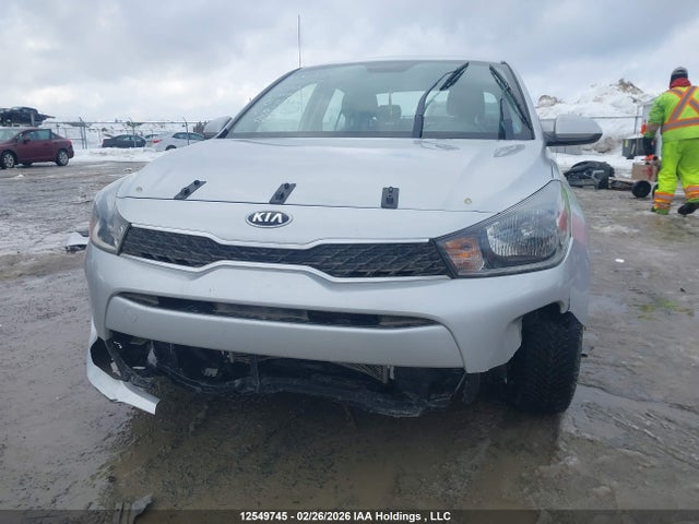 3KPA24AB1JE047195 KIA RIO LX/S