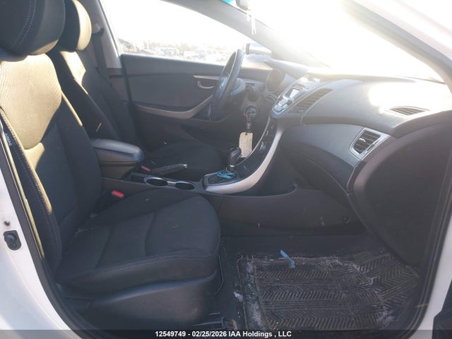 Продажа на аукционе авто 2016 Hyundai Elantra Gl, vin: 5NPDH4AE9GH656576, номер лота: 12549749