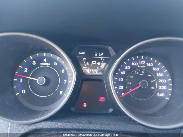 Продажа на аукционе авто 2016 Hyundai Elantra Gl, vin: 5NPDH4AE9GH656576, номер лота: 12549749