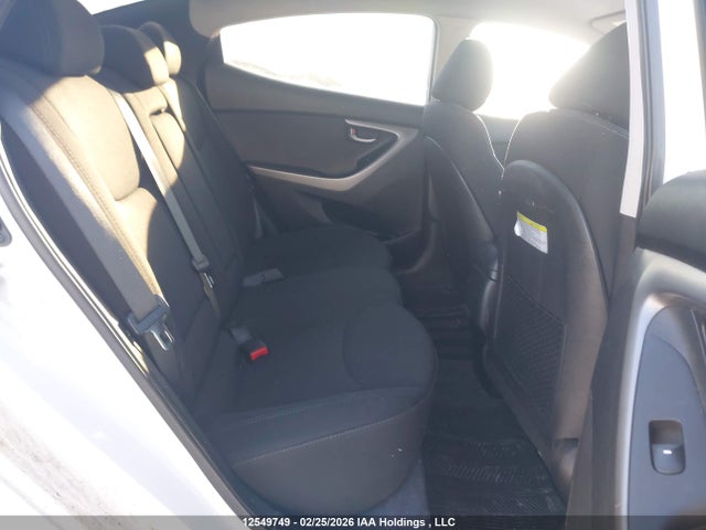 Продажа на аукционе авто 2016 Hyundai Elantra Gl, vin: 5NPDH4AE9GH656576, номер лота: 12549749