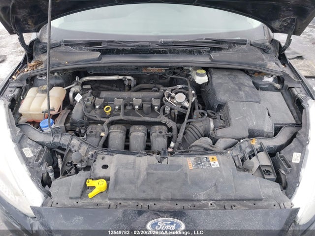1FADP3K22HL268660 Ford FOCUS SE