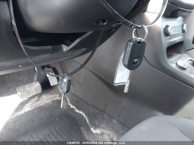 1FADP3K22HL268660 Ford FOCUS SE