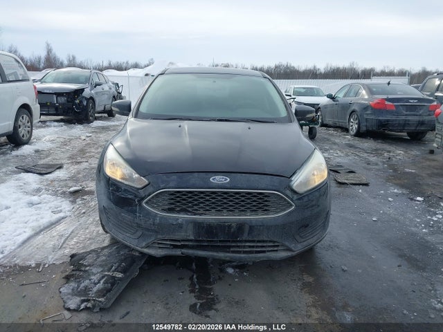 1FADP3K22HL268660 Ford FOCUS SE