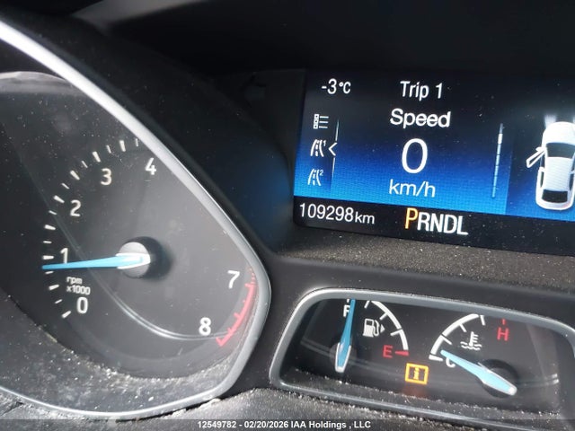 1FADP3K22HL268660 Ford FOCUS SE