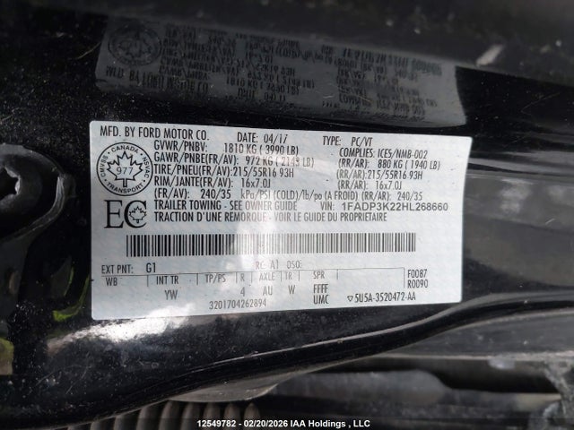 1FADP3K22HL268660 Ford FOCUS SE