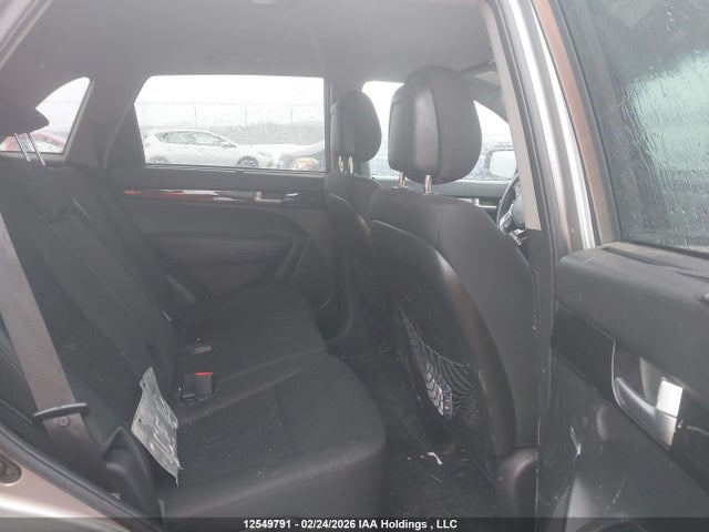 5XYKT3A6XFG658125 KIA SORENTO LX