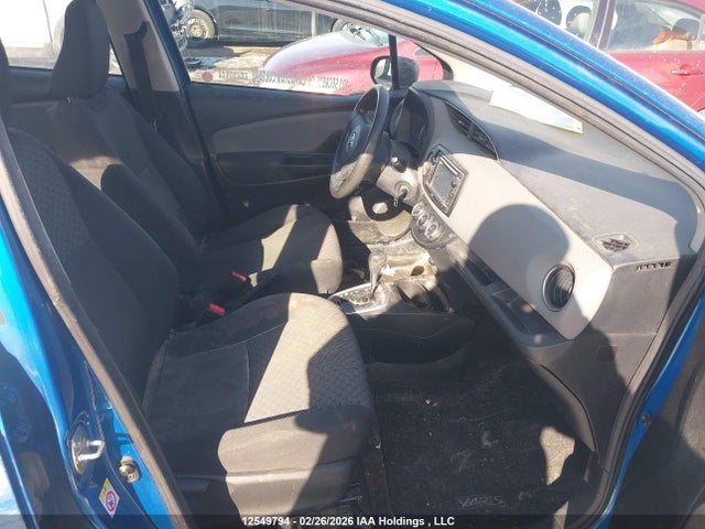 VNKKTUD39GA063010 Toyota Yaris L/le/se