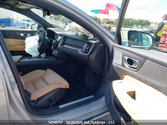 YV1062SX7P2524775 Volvo V60 B6 Ultimate Dark Theme