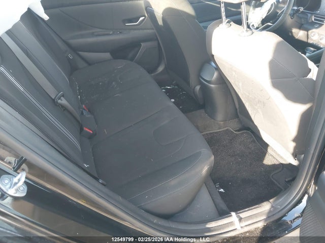 KMHLM4AG5PU546974 Hyundai ELANTRA SEL