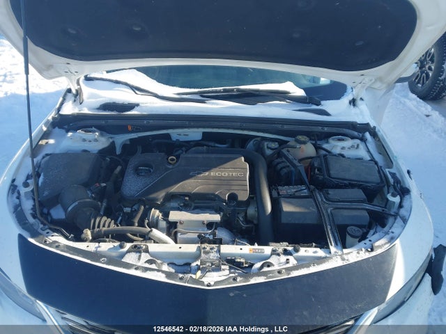 1G1ZE5ST7HF111921 Chevrolet MALIBU 1LT