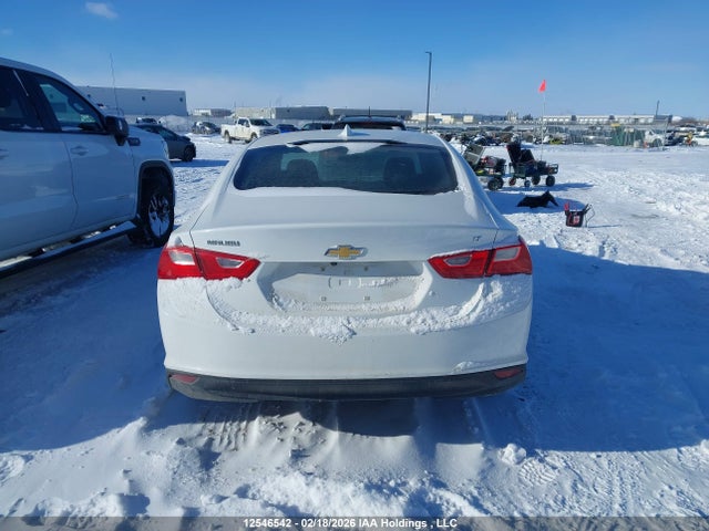 1G1ZE5ST7HF111921 Chevrolet MALIBU 1LT