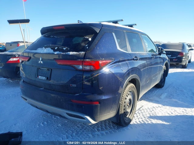 12541251 :رقم المزاد ، JA4J4UA89PZ605297 vin ، 2023 Mitsubishi Outlander Le/le Premium/noir/se/sel مزاد بيع