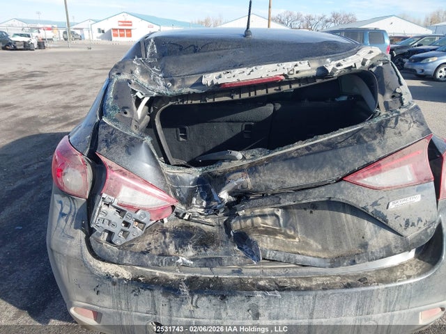 JM1BM1L74E1104410 Mazda Mazda3 Gs-sky